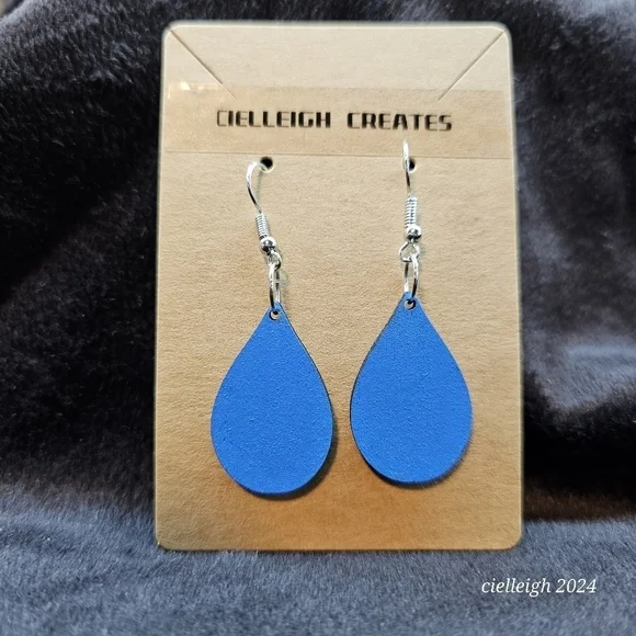 💥4 for $25💥 Laser-cut Tear Drop Shape Wood Earrings - Picture 4 of 7